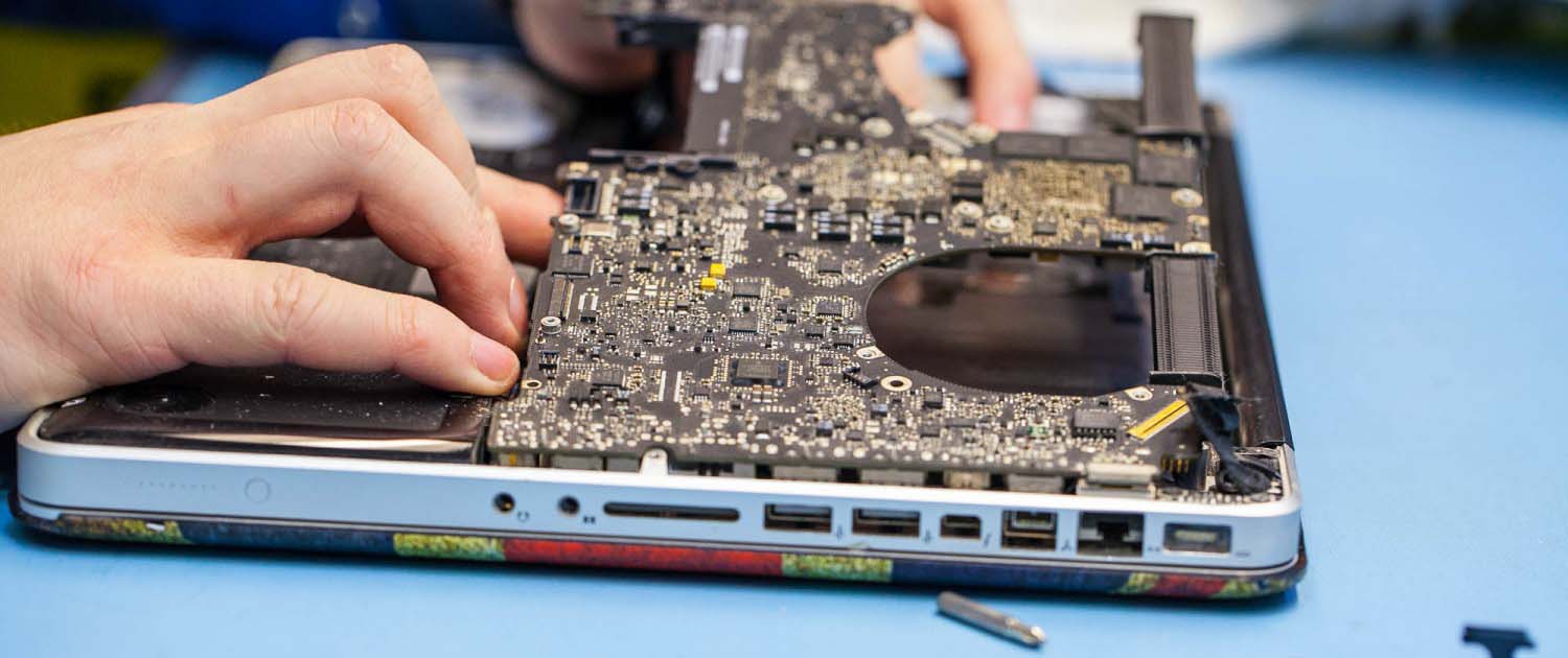 Замена или ремонт видеочипа ноутбука Apple MacBook в Брянске