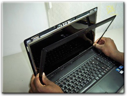 Замена экрана ноутбука Lenovo в Брянске